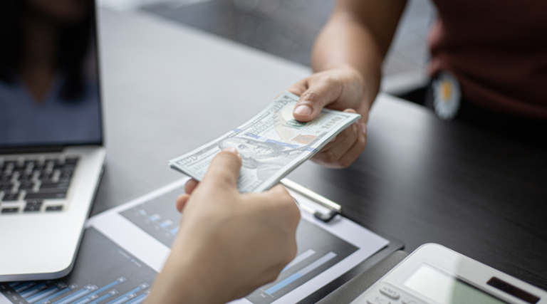 Agios bancaires comprendre et maîtriser les frais